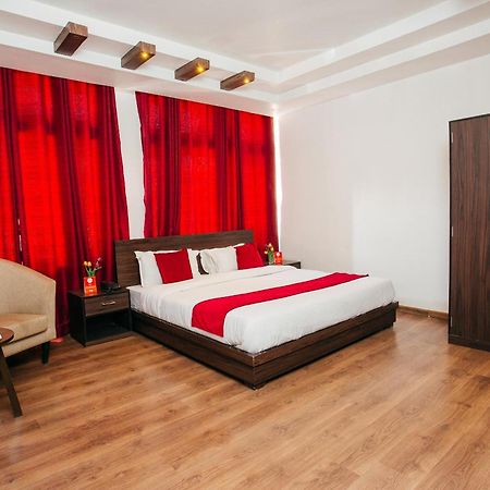 Oyo 11474 Gangaur Regency Boutique Hotel Kathmandu Exterior photo